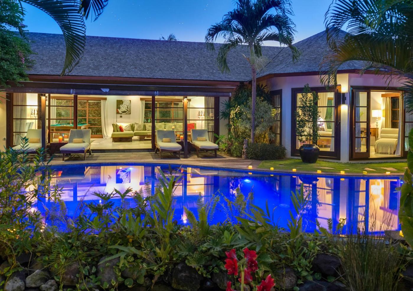 Lataliana Seminyak Villa Bagian luar foto
