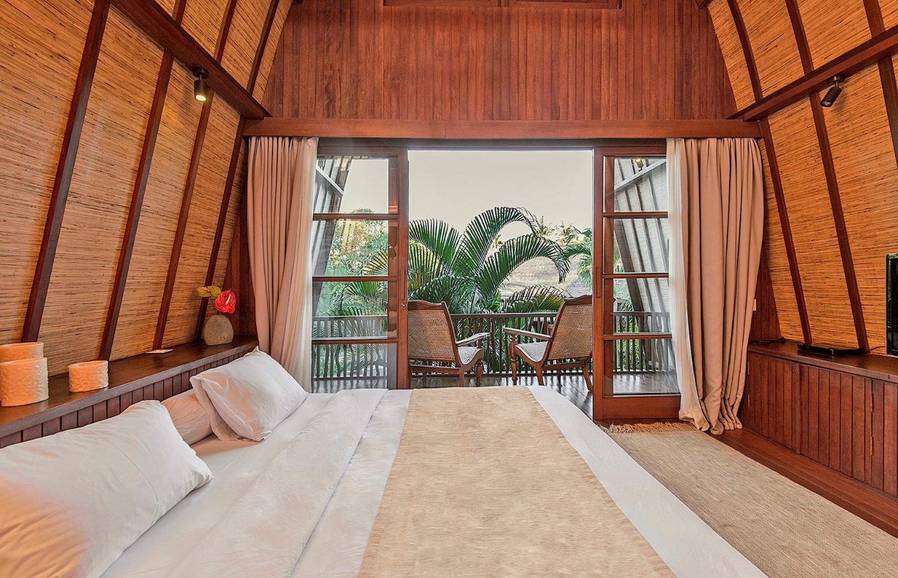 Lataliana Seminyak Villa Bagian luar foto